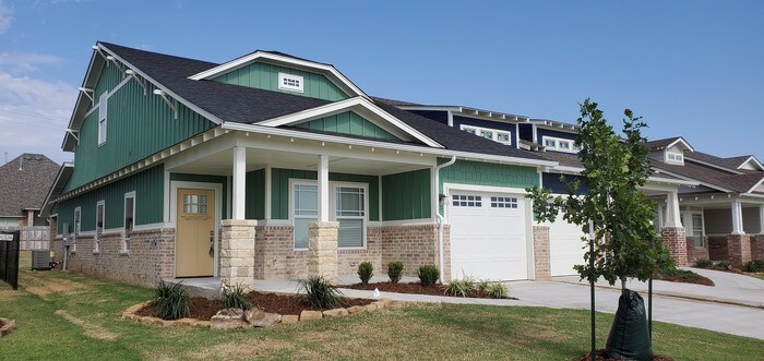 Foto principal - 6517 Bent Wood Villas Dr
