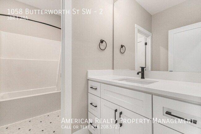 Foto del edificio - 1058 Butterworth St SW