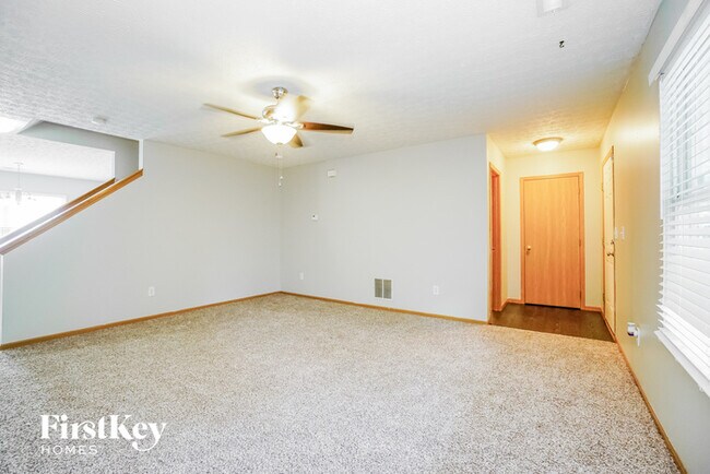 Building Photo - 2719 Bellero Way