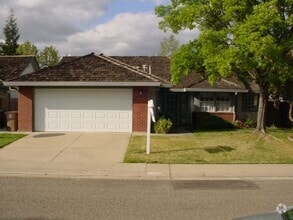 Building Photo - 6509 Fuego Way