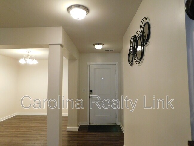 Foto del edificio - 4623 Gibbons Link Rd