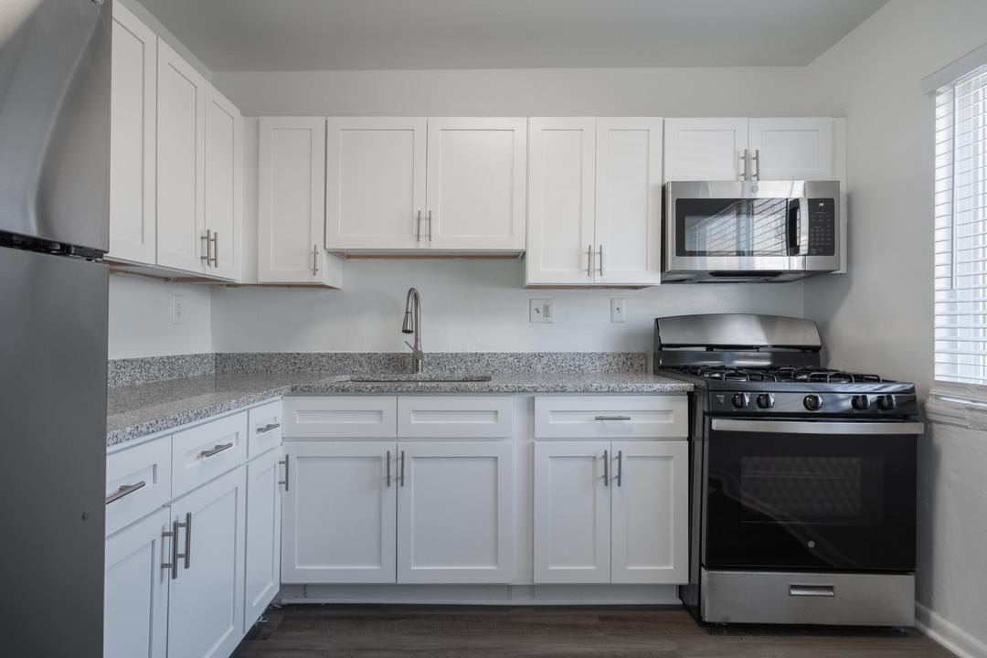 Foto principal - Crossroads Townhomes