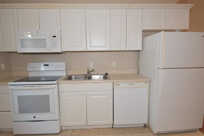 Foto del edificio - 4406 Mango Terrace