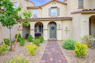 Building Photo - 2454 Bagnara Pl