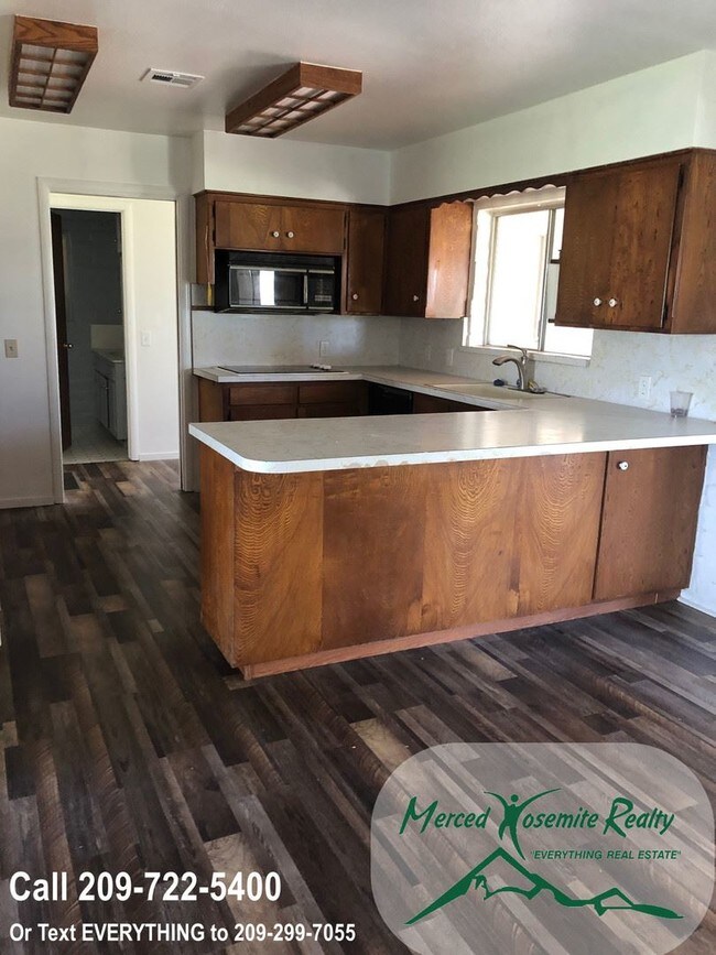 Foto del edificio - 4 br, 2 bath House - 2755 E. Bellevue Rd.
