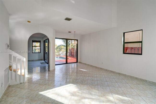 Foto del edificio - 9053 SW 214th St