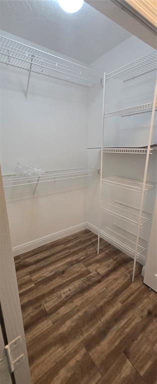 Foto del edificio - 919 Canton St