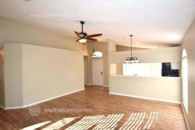 Building Photo - 10904 New Brighton Ct