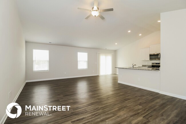 Foto del edificio - 4059 Meredith Woods Ln