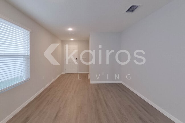 Building Photo - 8611 SW 44th Ct