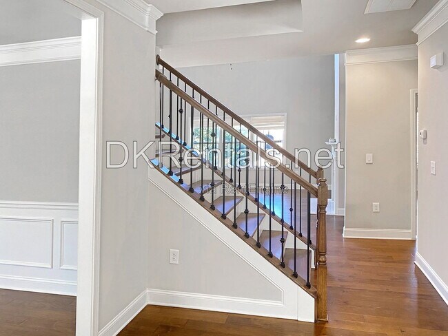 Foto del edificio - 582 Warrenton Run Dr