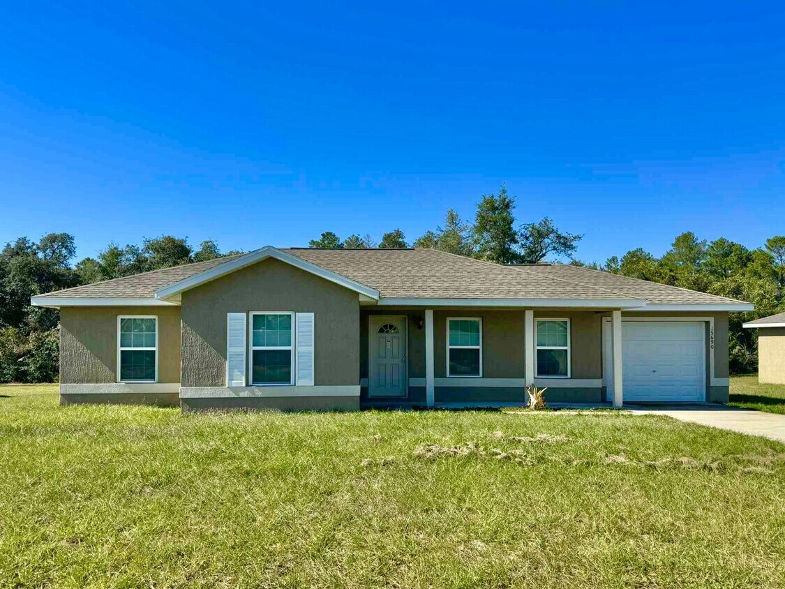 Foto principal - 3/2 House Rental South of Ocala!