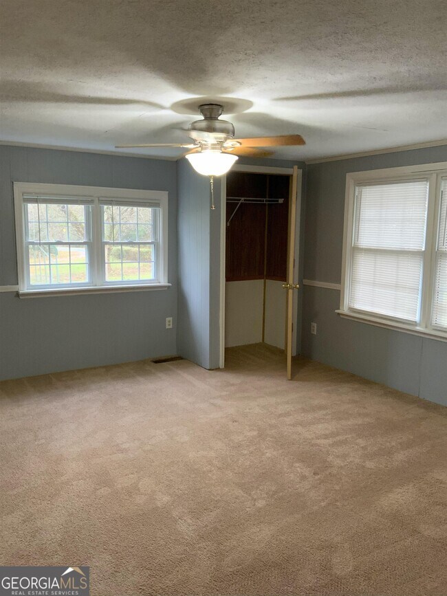 Building Photo - 1590 Waterworks Rd