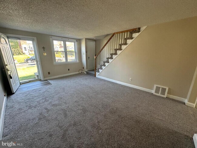 Foto del edificio - 5220 Fairhaven Rd