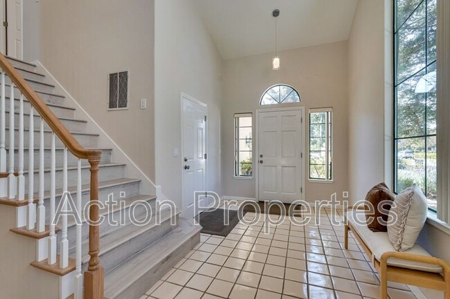 Building Photo - 20233 Joseph Cir