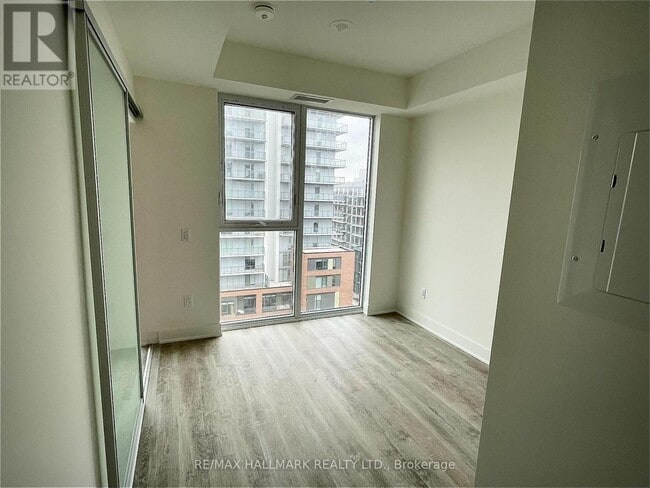 Building Photo - 185 Deerfield Rd