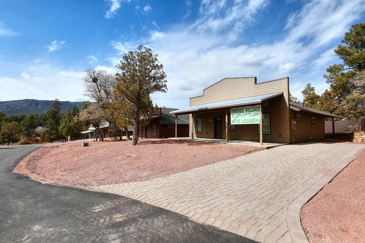 Primary Photo - 5748 W Dally Ln