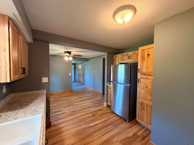 Building Photo - Cozy 2-Bedroom Home for Rent in Atalissa IA!