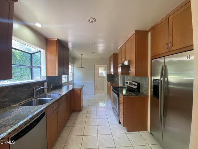 Foto del edificio - 1370 Bellwood Rd