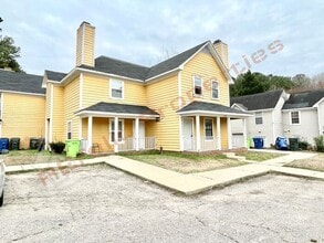 Building Photo - 4704 Hoyle Dr