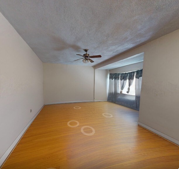 Foto del edificio - 50 Plymouth St