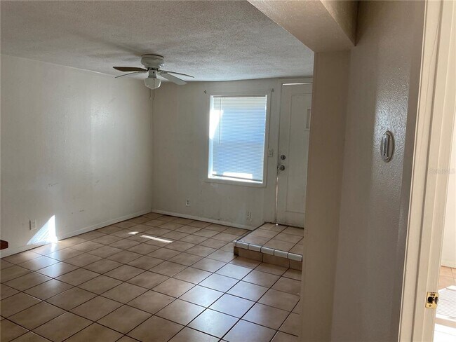 Foto del edificio - 920 Druid Rd