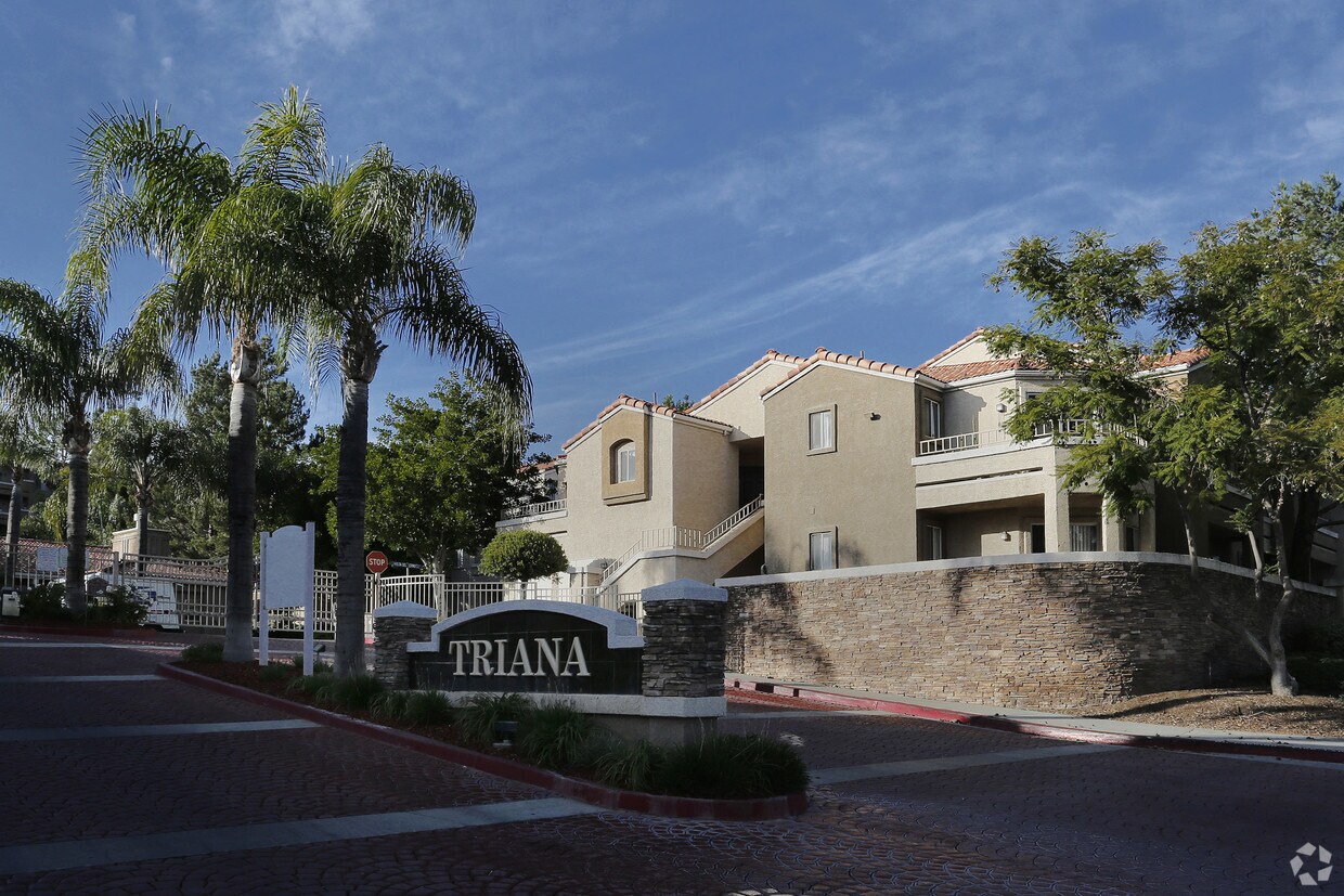 Triana Apartments Corona, CA