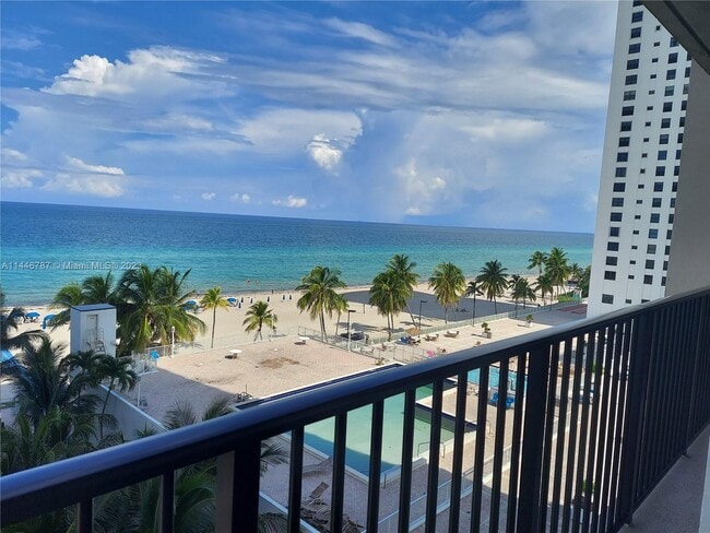 Building Photo - 2201 S Ocean Dr