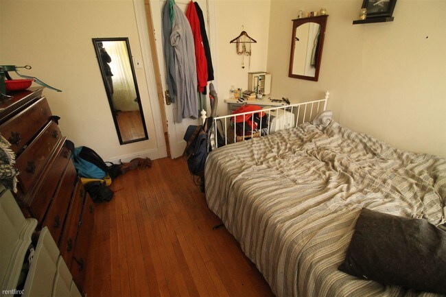 Foto del edificio - 32 Sidlaw Rd