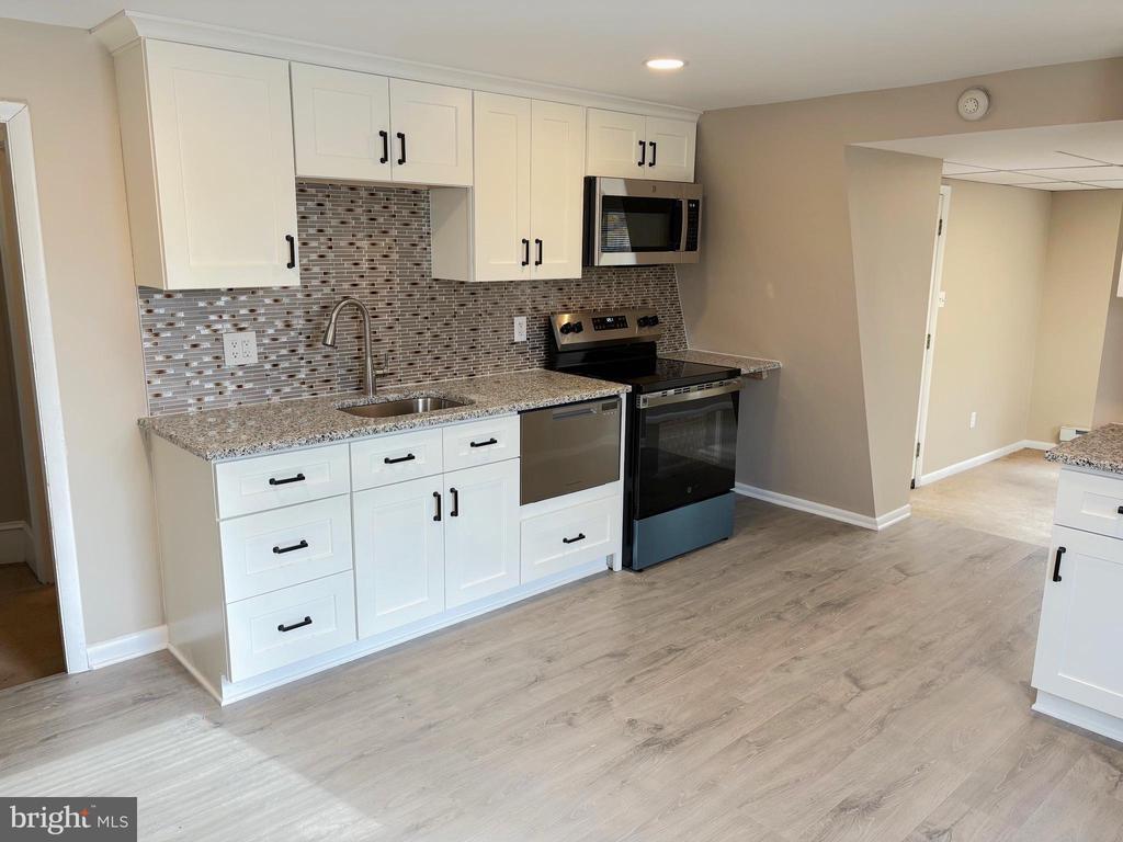 Foto principal - 1643 Rockwell Rd