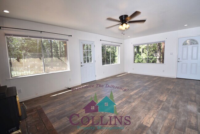 Foto del edificio - 11363 Cedar Ridge Dr