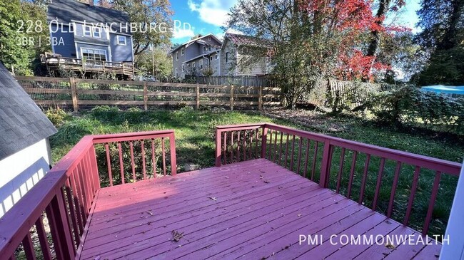 Foto del edificio - "Charming 3-Bed Home on Old Lynchburg Rd: ...