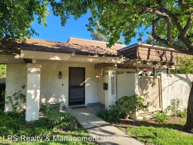 Building Photo - 3 br, 2 bath House - 10210 Larwin Ave. #1