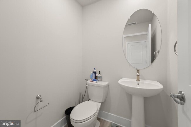 Building Photo - 2032 Ivory Brook Rd
