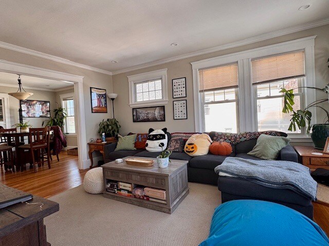 Foto del edificio - 894 Fellsway