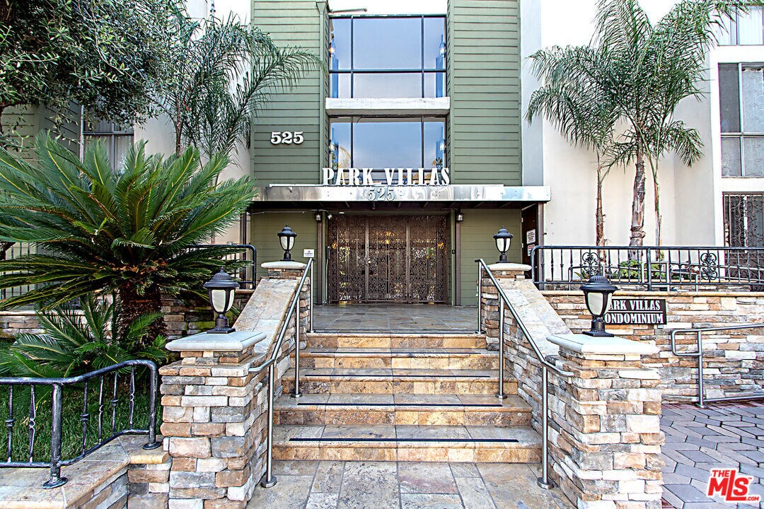 Foto principal - 525 S Ardmore Ave