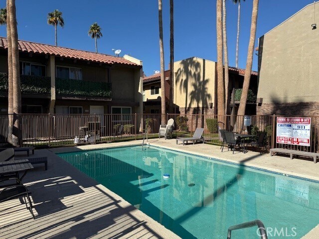 Foto principal - 51080 Eisenhower Dr