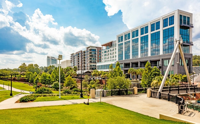 Building Photo - Millstream at Cascades