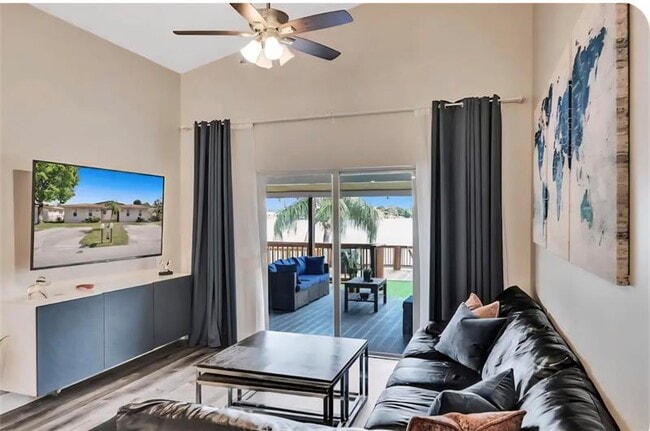 Foto del edificio - 2413 SW 58th Manor