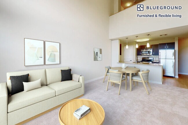 Building Photo - 1000 Bay Dr