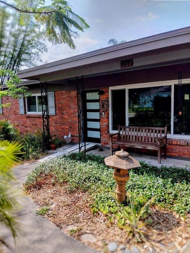 Building Photo - 307 Druid Hills Rd