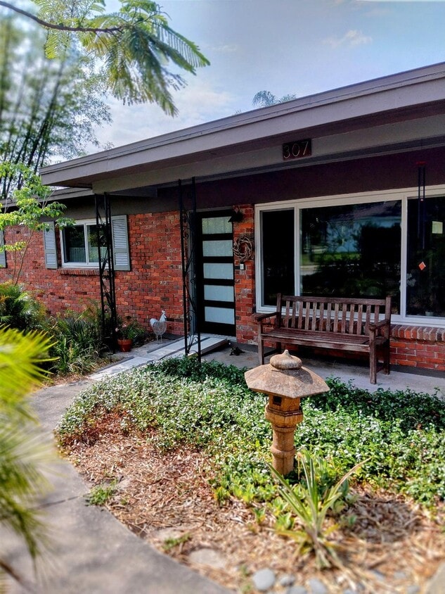Primary Photo - 307 Druid Hills Rd