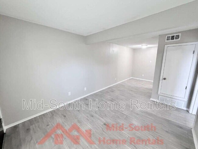 Foto del edificio - 139 N Claybrook St