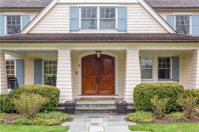 Foto del edificio - 6 Searles Rd