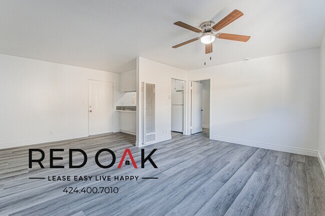 Foto del edificio - 1669 W 261st St