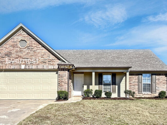Building Photo - 3720 Rasco Hills Dr