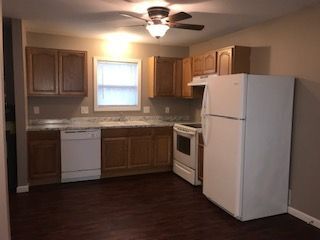 Building Photo - 145 Warrior Circle - 1