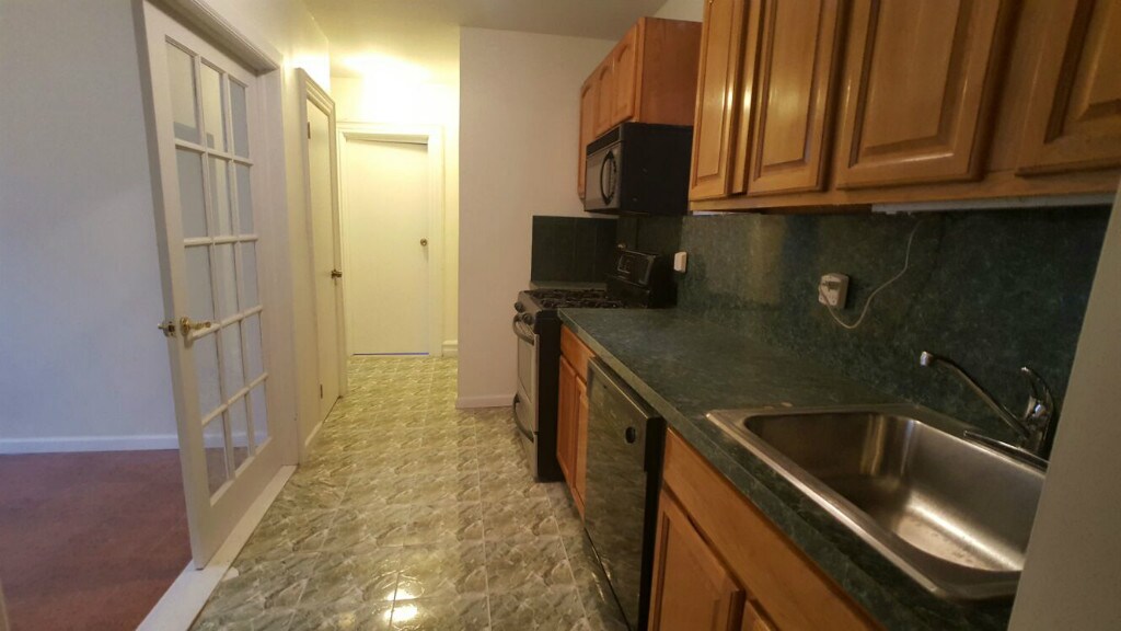 Primary Photo - 1603 Lincoln Pl