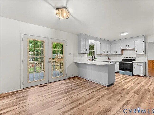 Foto del edificio - 720 Dove Path Ln