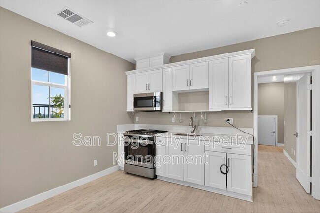Foto del edificio - 1735 Artemisia Ct